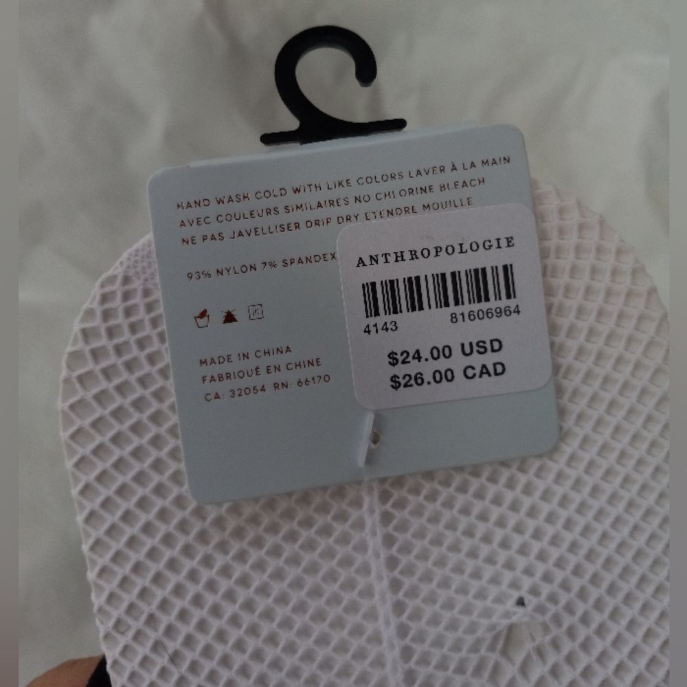 Anthropologie Set Of Two Fishnet Bow Socks NWT - Picture 5 of 7